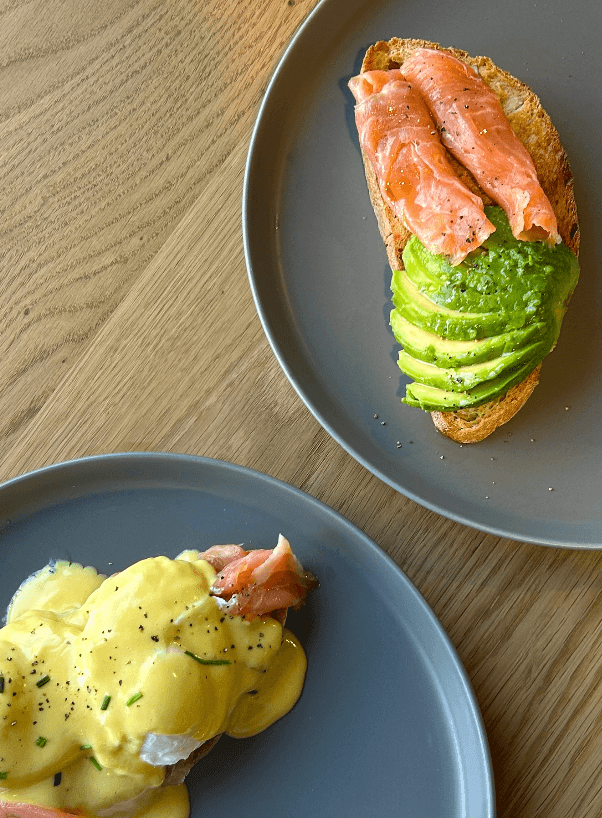 Smoked salmon brunch plate at Bridge St Coffee